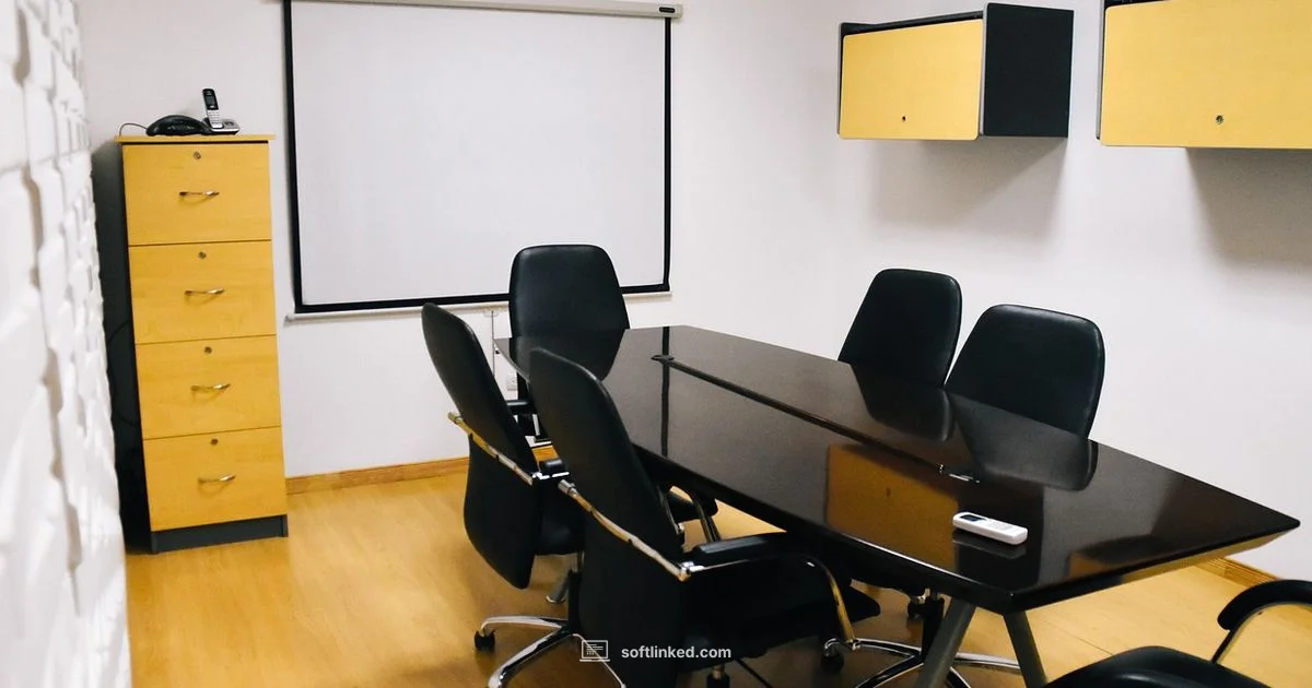 Free CRM Showdown - SoftLinked