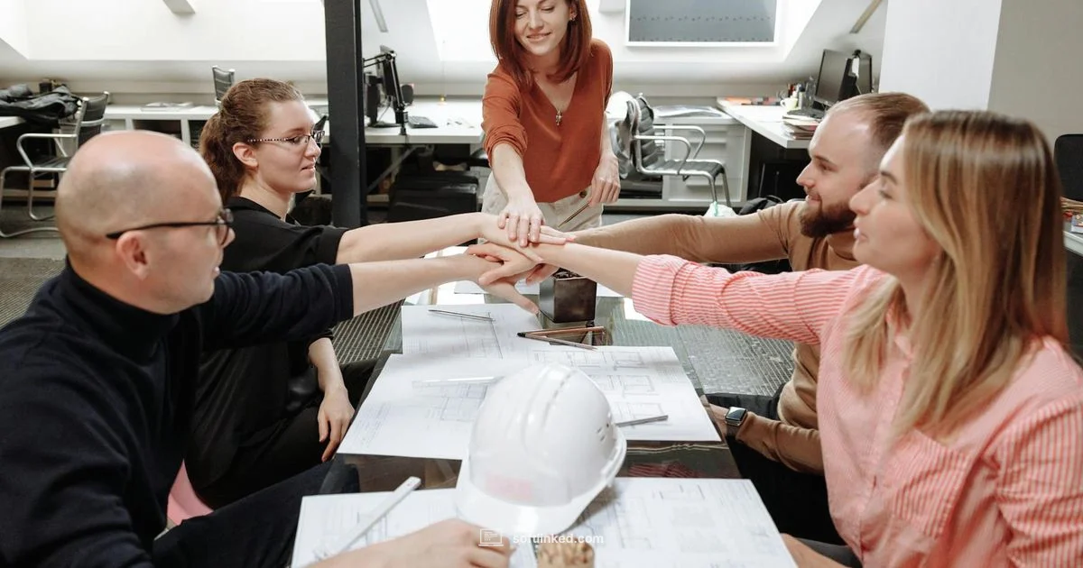 Rational Software Architect Rational Software Architect - SoftLinked