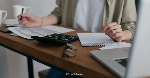 Free Invoice Essentials - SoftLinked