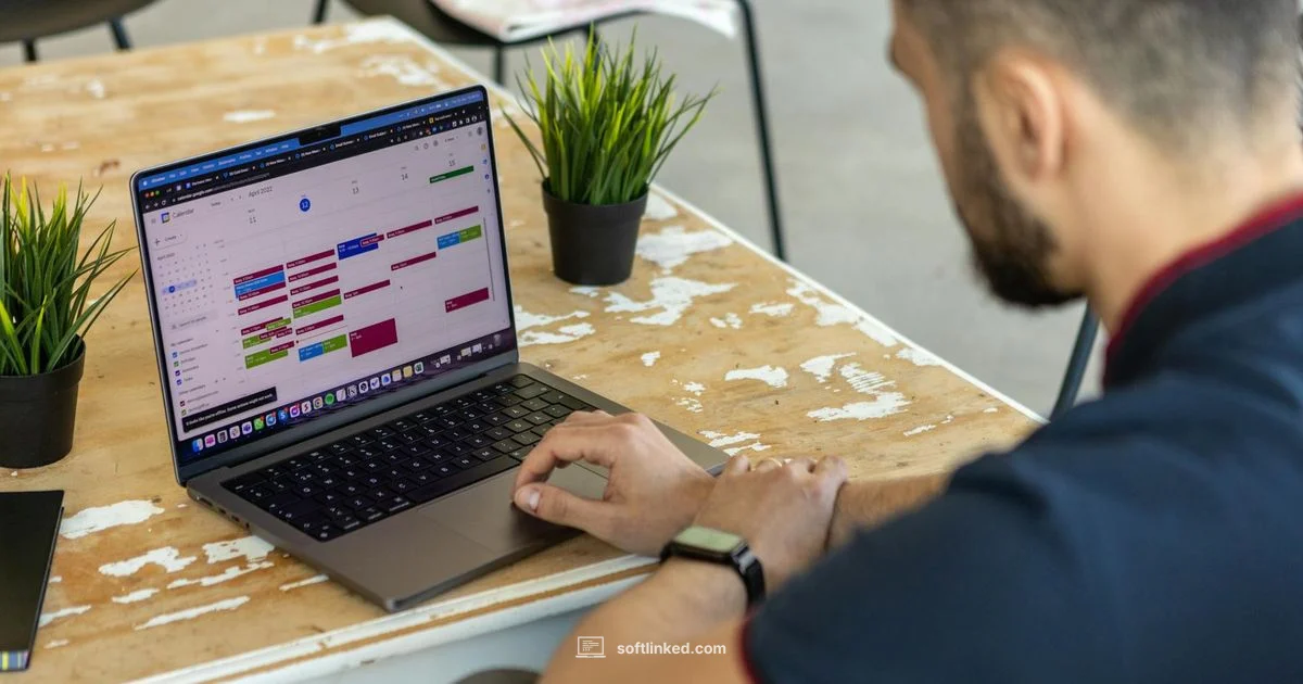 HR Software Guide HR Software Guide - SoftLinked
